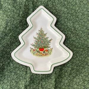 Pfaltzgraff Christmas Tree Dessert Plate Server